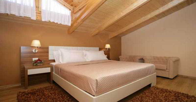 Hotel Vila 60 Tirana Zewnętrze zdjęcie