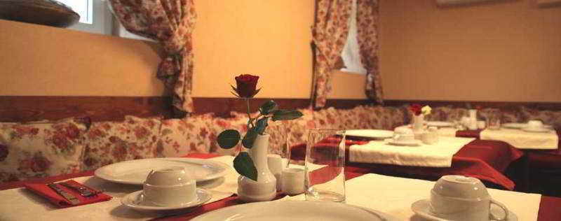 Hotel Vila 60 Tirana Zewnętrze zdjęcie